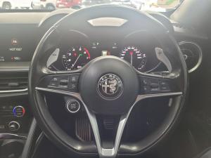 Alfa Romeo Stelvio 2.0T Super Q4 - Image 15