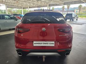 Alfa Romeo Stelvio 2.0T Super Q4 - Image 4