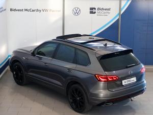 Volkswagen Touareg V6 TDI Executive R-Line - Image 10