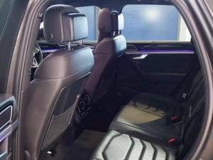 Volkswagen Touareg V6 TDI Executive R-Line - Image 15