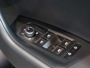 Volkswagen Touareg V6 TDI Executive R-Line - Image 24