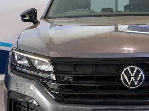 Volkswagen Touareg V6 TDI Executive R-Line - Image 4