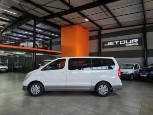 Hyundai H-1 2.5 Crdi A/T/ 2.5 Elite automatic - Image 5