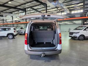 Hyundai H-1 2.5 Crdi A/T/ 2.5 Elite automatic - Image 8