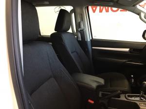 Toyota Hilux 2.4GD-6 double cab Raider auto - Image 14