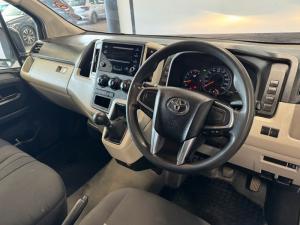 Toyota Quantum 2.8 SlwbP/V - Image 12