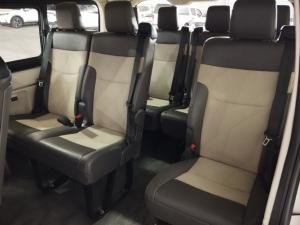 Toyota Quantum 2.8 LWB bus 11-seater GL - Image 9
