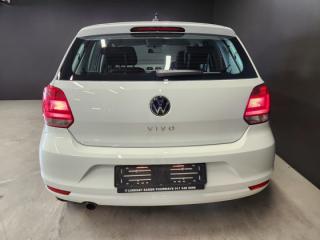Volkswagen Polo Vivo hatch 1.6 Style