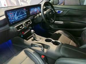 Ford Mustang 5.0 GT fastback - Image 5