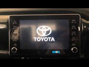 Toyota Hilux 2.4GD-6 single cab Raider manual - Image 12