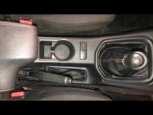 Toyota Hilux 2.4GD-6 single cab Raider manual - Image 15