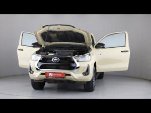 Toyota Hilux 2.4GD-6 single cab Raider manual - Image 22