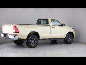 Toyota Hilux 2.4GD-6 single cab Raider manual - Image 2
