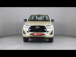Toyota Hilux 2.4GD-6 single cab Raider manual - Image 4