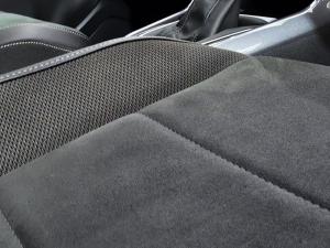 Volkswagen T-ROC 1.4 TSI Design Tiptronic - Image 33