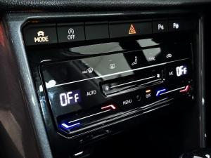 Volkswagen T-ROC 1.4 TSI Design Tiptronic - Image 9