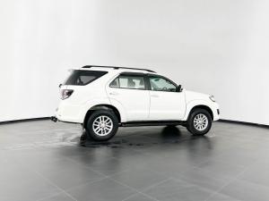 Toyota Fortuner 2.5D-4D RB - Image 3