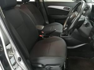Suzuki Vitara Brezza 1.5 GLX auto - Image 6