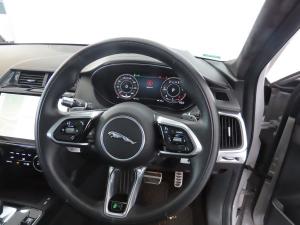 Jaguar E-Pace D200 AWD R-Dynamic HSE - Image 12