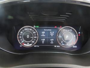 Jaguar E-Pace D200 AWD R-Dynamic HSE - Image 15