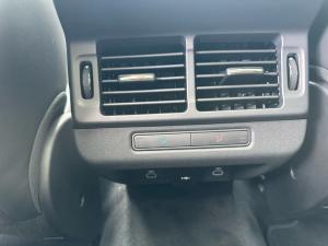 Land Rover Range Rover Evoque D200 R-Dynamic HSE - Image 10