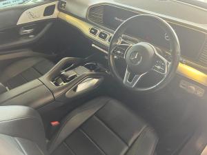 Mercedes-Benz GLE GLE300d 4Matic - Image 4