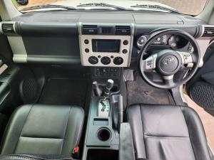Toyota FJ Cruiser FJ Cruiser - Image 9