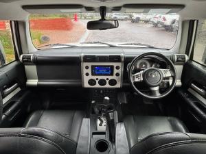 Toyota FJ Cruiser FJ Cruiser - Image 10