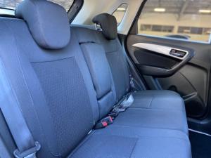 Toyota Urban Cruiser 1.5 XR - Image 7