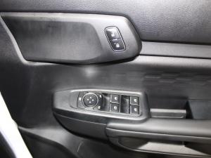 Ford Ranger 2.0D XL 4X4 automatic D/C - Image 13