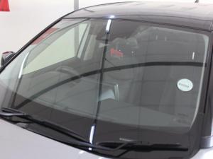 Toyota RAV4 2.0 VX CVT - Image 3