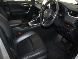 Toyota RAV4 2.0 VX CVT - Image 6