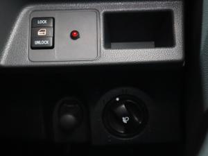 Toyota Etios hatch 1.5 Xi - Image 18