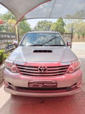 Toyota Fortuner 3.0D-4D Ltd edition auto - Image 2
