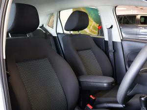 Volkswagen Polo Vivo hatch 1.4 Comfortline - Image 18
