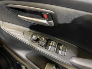 Mazda Mazda2 1.5 Dynamic manual - Image 9