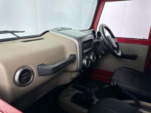 Mahindra Thar 2.5 Crde 4X4 Soft TOP - Image 3