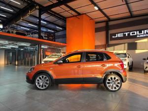 Volkswagen Polo Vivo 1.6 Maxx - Image 5