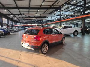 Volkswagen Polo Vivo 1.6 Maxx - Image 6