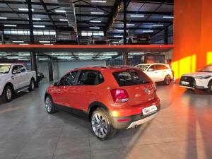 Volkswagen Polo Vivo 1.6 Maxx - Image 9