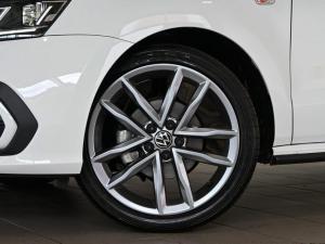 Volkswagen Polo Vivo hatch 1.0TSI GT - Image 5