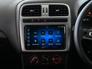 Volkswagen Polo Vivo hatch 1.0TSI GT - Image 8