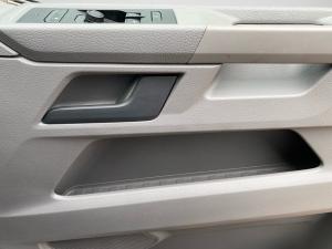 Volkswagen Transporter 2.0BiTDI crew bus LWB 4Motion 8-seater - Image 39