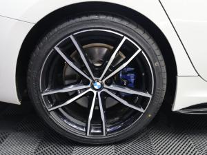 BMW 3 Series 330i M Sport - Image 7