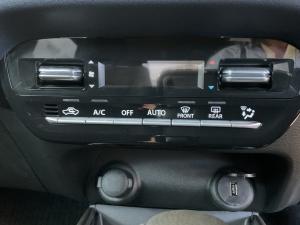 Toyota Starlet 1.5 XR auto - Image 16
