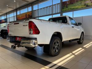 Toyota Hilux 2.4GD-6 single cab Raider manual - Image 2