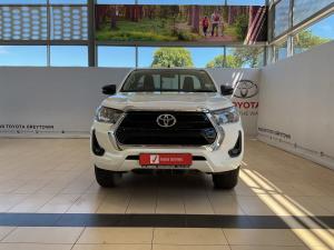 Toyota Hilux 2.4GD-6 single cab Raider manual - Image 4