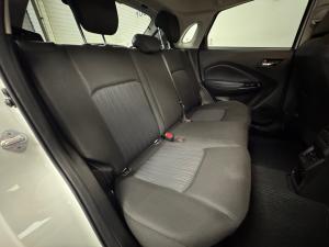 Toyota Starlet 1.5 XR auto - Image 10