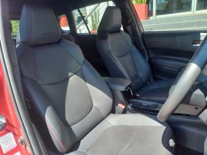 Toyota Corolla Cross 1.8 GR-Sport - Image 15