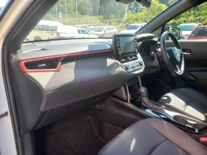 Toyota Corolla Cross 1.8 Hybrid GR-Sport - Image 7